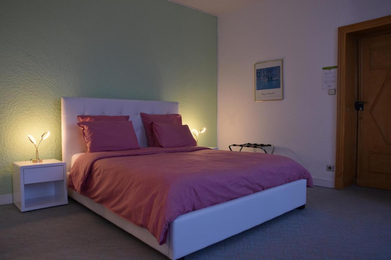 Le Platane Bed and Breakfast Lafrançaise Eksteriør billede