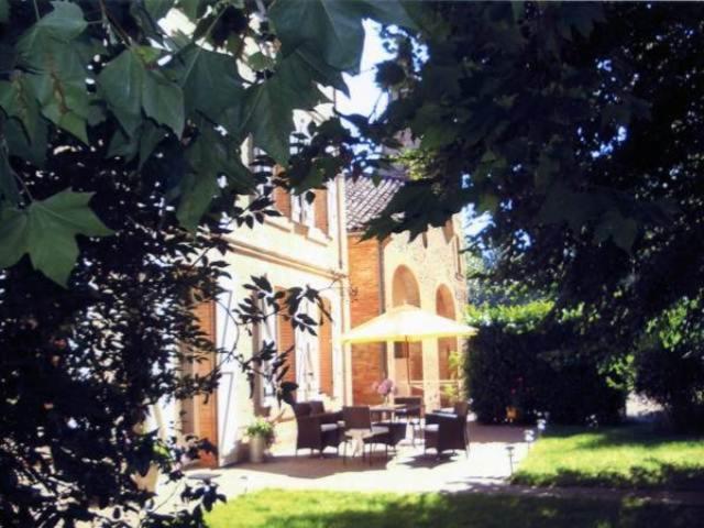 Le Platane Bed and Breakfast Lafrançaise Eksteriør billede