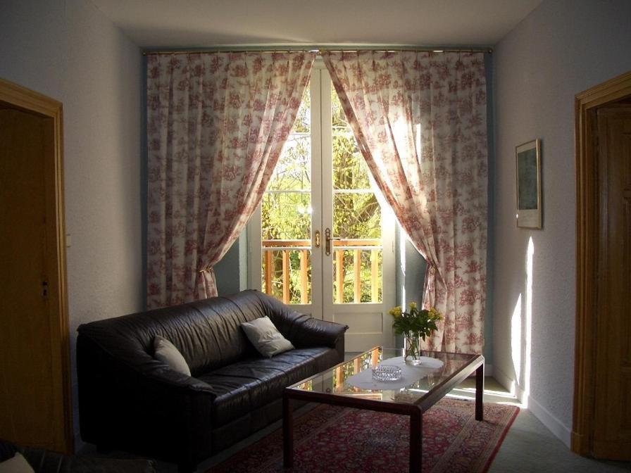 Le Platane Bed and Breakfast Lafrançaise Eksteriør billede